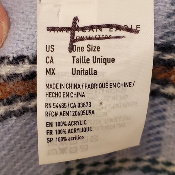 American Eagle Green White‎ Warm comfy plaid fringed scarf wrap - Picture 5 of 5